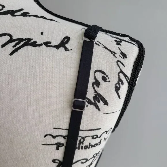 Gilly Hicks medium black lace corset bustier top gothic‎ coquette lingerie - Picture 4 of 8